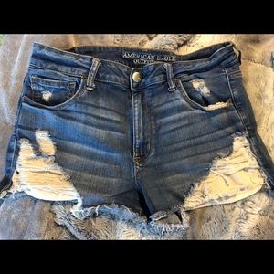 High wasted American Eagle denim shorts